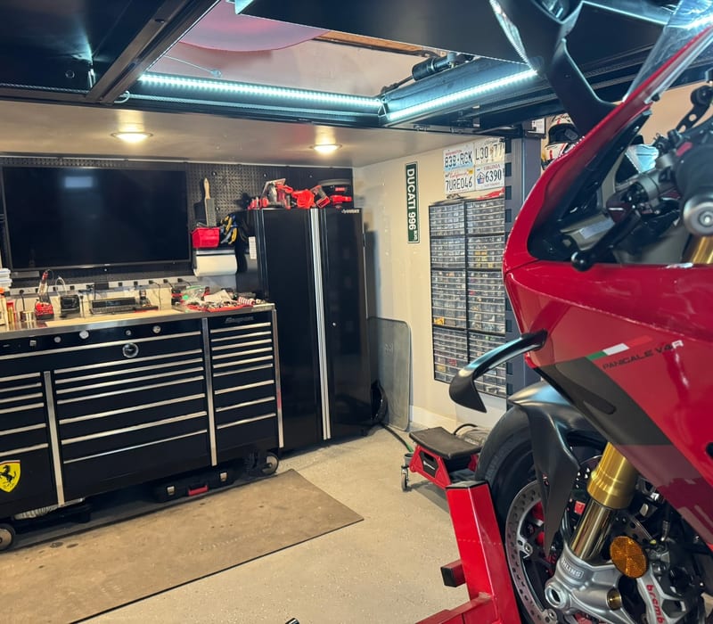 FerrDuc MotorSports workshop